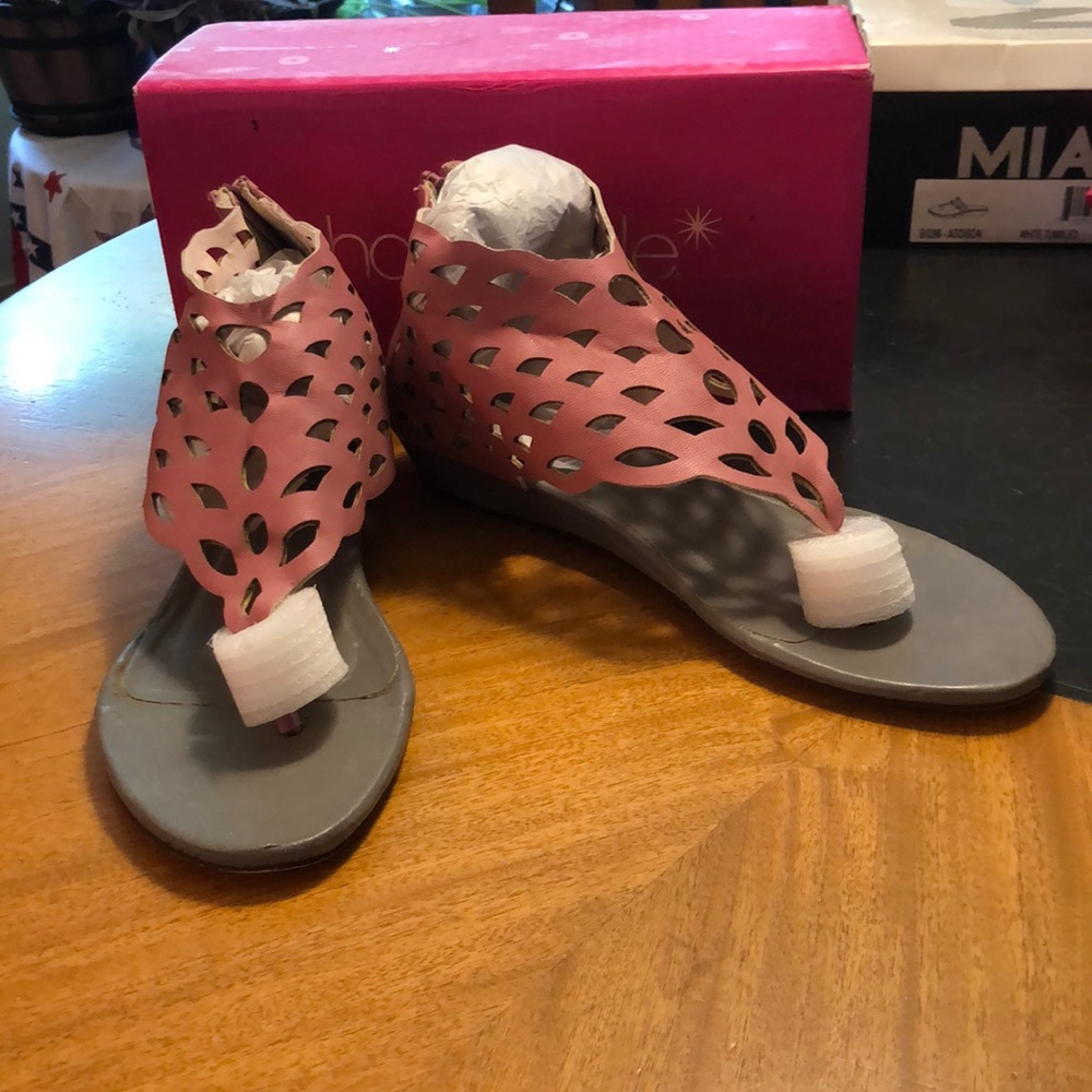 Shoedazzle Current 11 with original bag and box